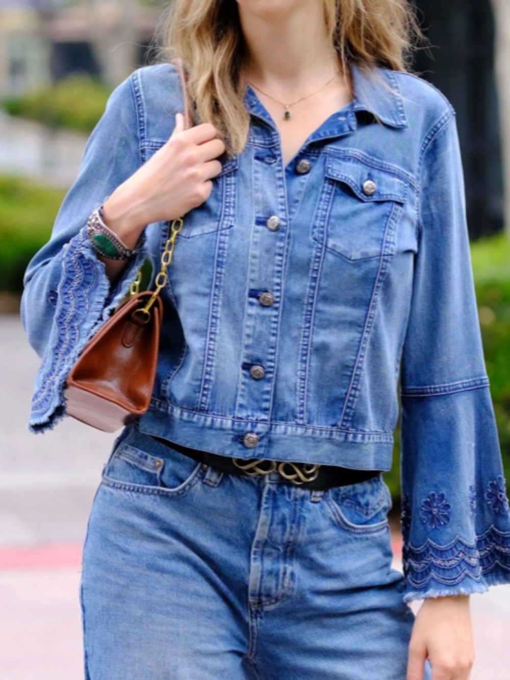 AZI New York Women’s Boho Belle Denim Jacket in Medium Wash sz XL EUC $298R